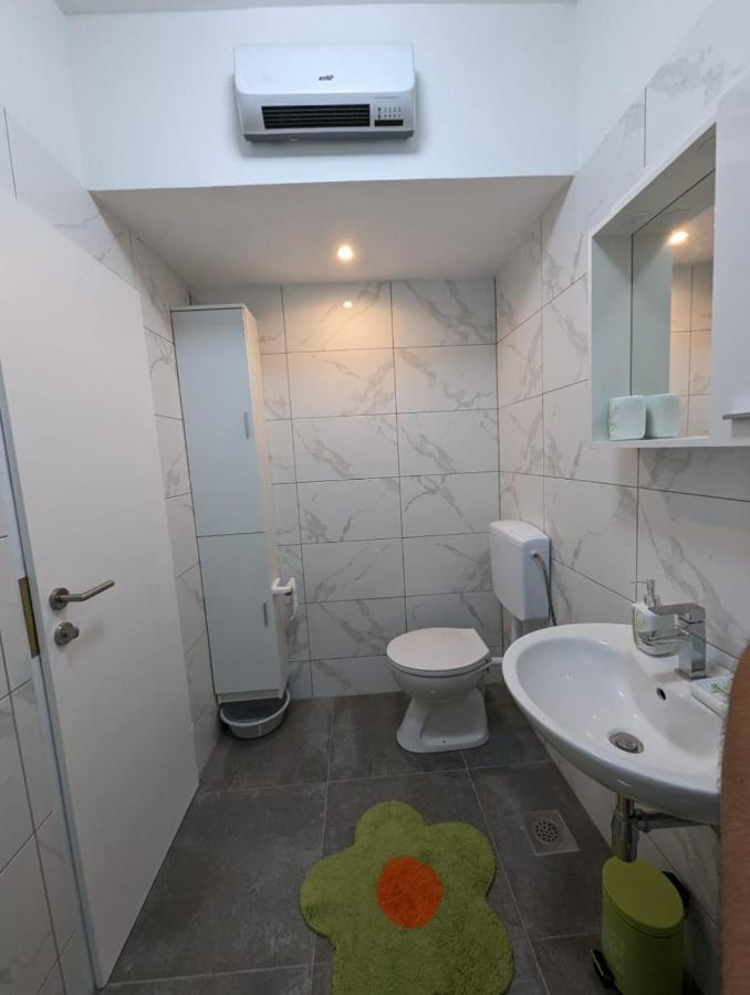 Apartman Bonaca Lägenhet Šibenik Exteriör bild