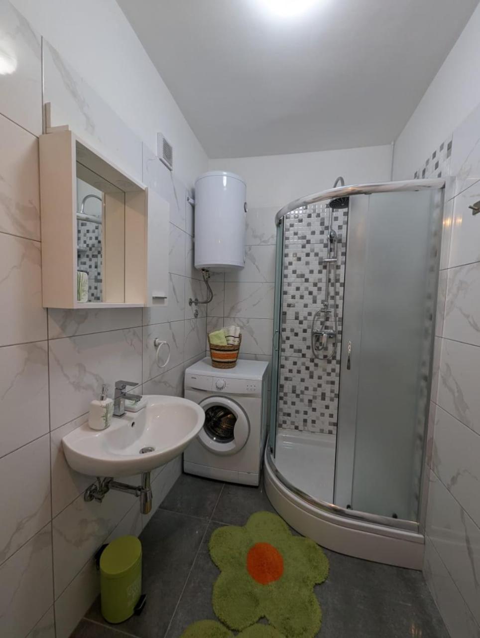 Apartman Bonaca Lägenhet Šibenik Exteriör bild